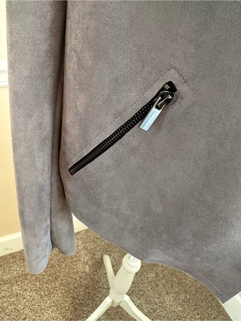 Kut from the Kloth Gray Suede Moto Jacket - Picture 4 of 8